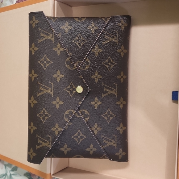 NEW Louis Vuitton Kirigami LARGE - Picture 1 of 5